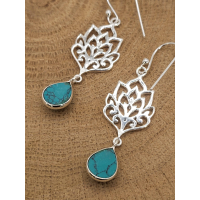 Echt zilveren oorbellen met Torkoois hanger